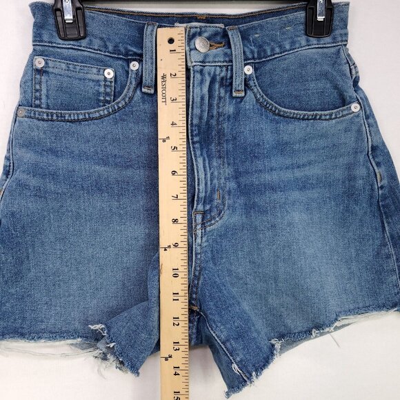 Madewell The Momjean Short Size 25 Women's Blue Denim Fringe High Rise - Picture 4 of 9